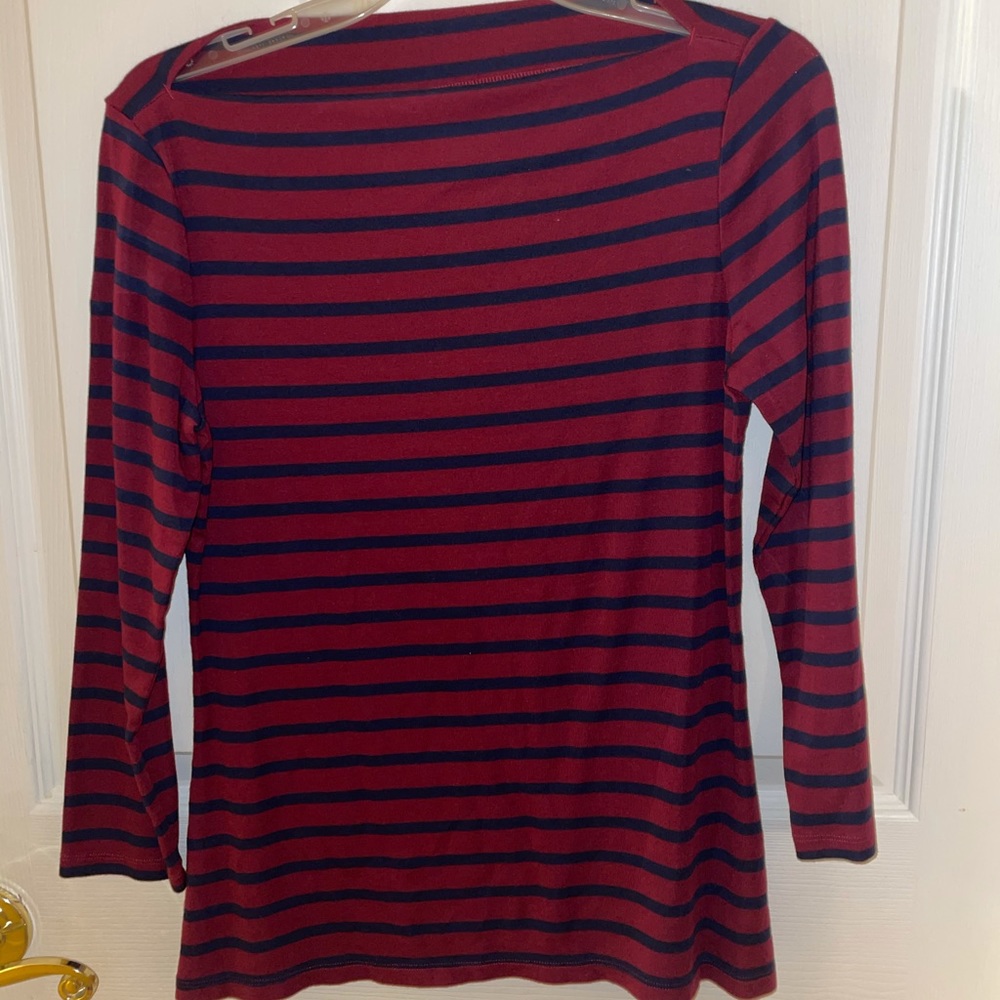 Old navy boat neck tee
